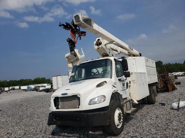 Photo 2 from auction – 2016 FREIGHTLINER M2 106 MED with VIN 1FVACXDTXGHGZ3820
