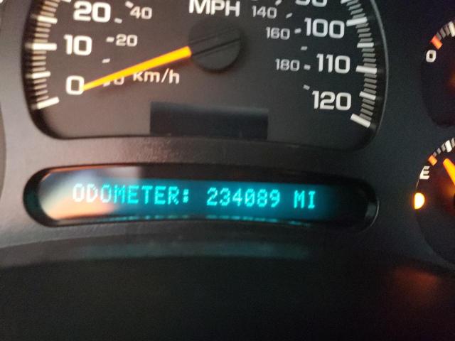 Photo 8 from auction – 2005 CHEVROLET SILVERADO with VIN 1GCEC19X25Z201260