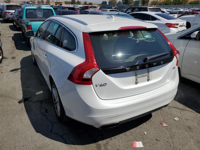 Photo 3 from auction – 2015 VOLVO V60 PREMIE with VIN YV126MEB2F1191765