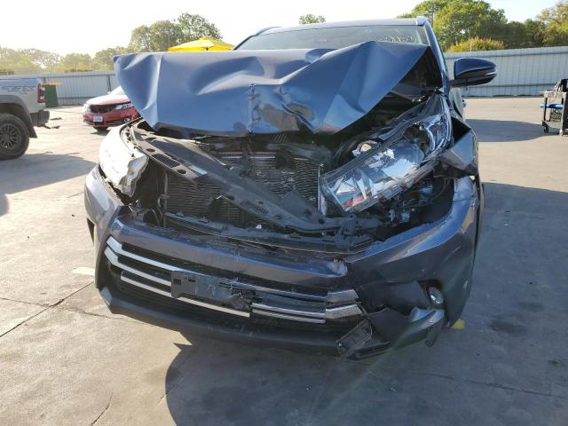 Photo 9 from auction – 2019 TOYOTA HIGHLANDER with VIN 5TDKZRFH3KS352473