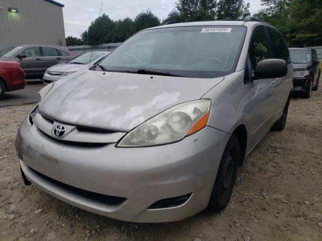 Photo 2 from auction – 2010 TOYOTA SIENNA CE with VIN 5TDKK4CC3AS313560