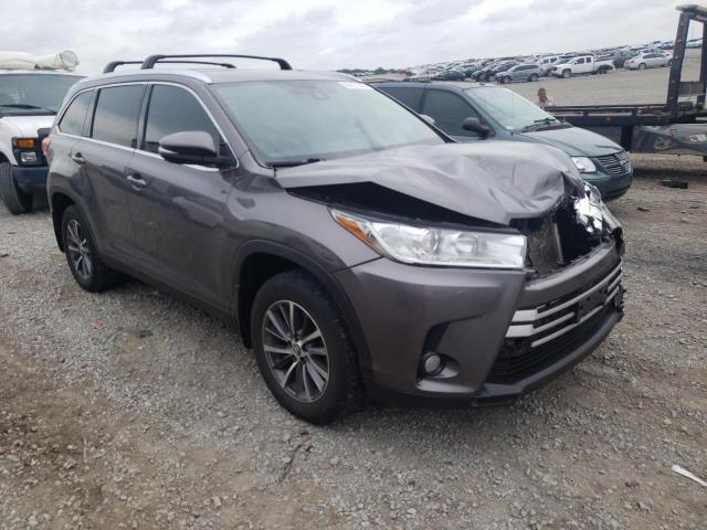 Photo 1 from auction – 2019 TOYOTA HIGHLANDER with VIN 5TDJZRFH4KS592952