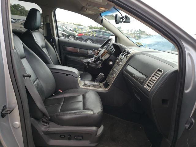 Photo 5 from auction – 2007 LINCOLN MKX with VIN 2LMDU88C77BJ27162