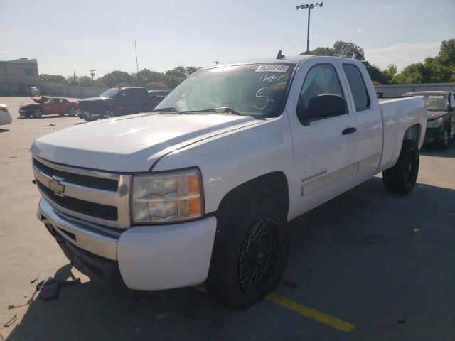 Photo 2 from auction – 2011 CHEVROLET SILVERADO with VIN 1GCRCREAXBZ167145