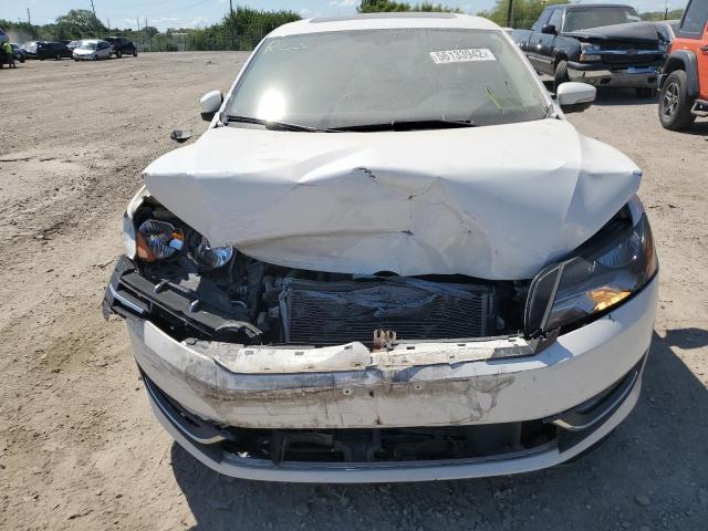 Photo 9 from auction – 2013 VOLKSWAGEN PASSAT SEL with VIN 1VWCN7A30DC050141