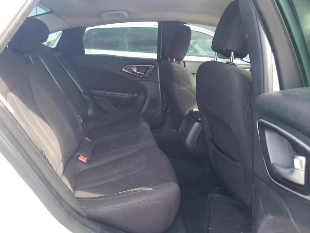 Photo 6 from auction – 2015 CHRYSLER 200 LIMITE with VIN 1C3CCCAB8FN593631