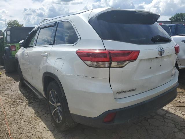 Photo 3 from auction – 2017 TOYOTA HIGHLANDER with VIN 5TDJZRFH9HS519729