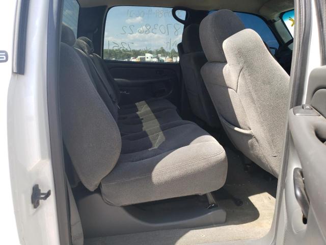 Photo 6 from auction – 2004 CHEVROLET SILV2500 2 with VIN 1GCHK23174F132351