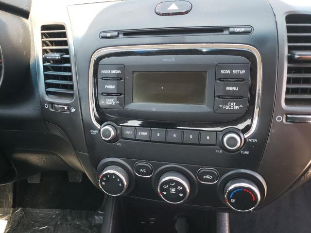 Photo 9 from auction – 2018 KIA FORTE LX with VIN 3KPFK4A78JE182014