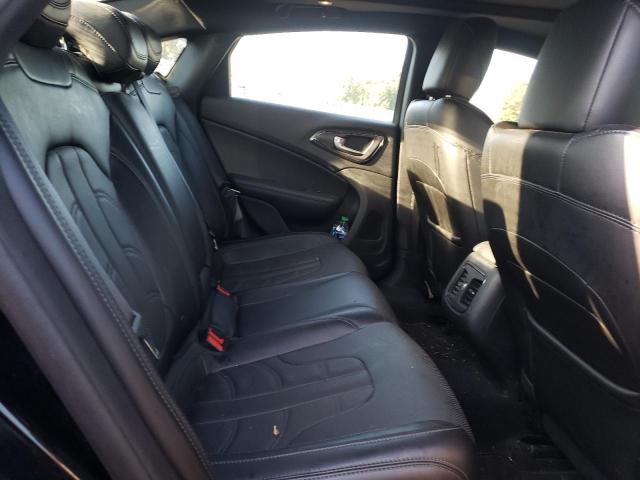 Photo 6 from auction – 2015 CHRYSLER 200 S with VIN 1C3CCCBG8FN711073