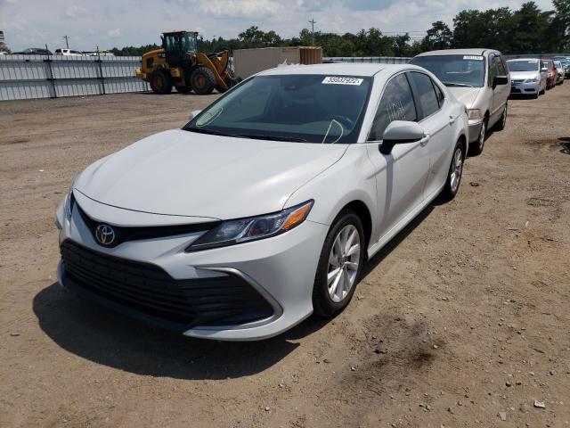 Photo 2 from auction – 2022 TOYOTA CAMRY LE with VIN 4T1C11AK2NU007365