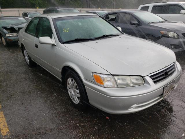TOYOTA CAMRY LE 2000 with VIN 4T1BF22K3YU095848 - Photo from auction