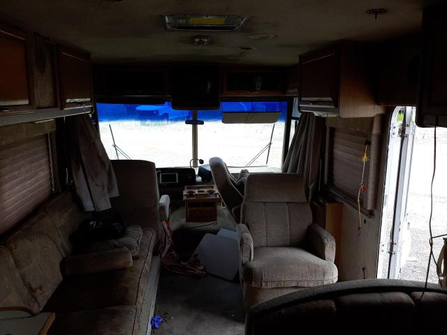 Photo 9 from auction – 1999 WINNEBAGO ADVENTURER with VIN 3FCMF53SXXJA13681