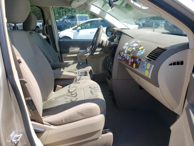 Photo 5 from auction – 2008 CHRYSLER TOWN & COU with VIN 2A8HR54P48R148949