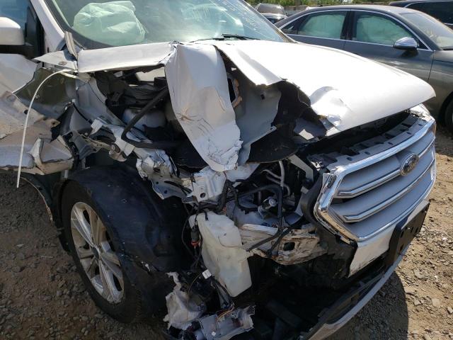 Photo 9 from auction – 2018 FORD ESCAPE SEL with VIN 1FMCU9HD6JUB78515