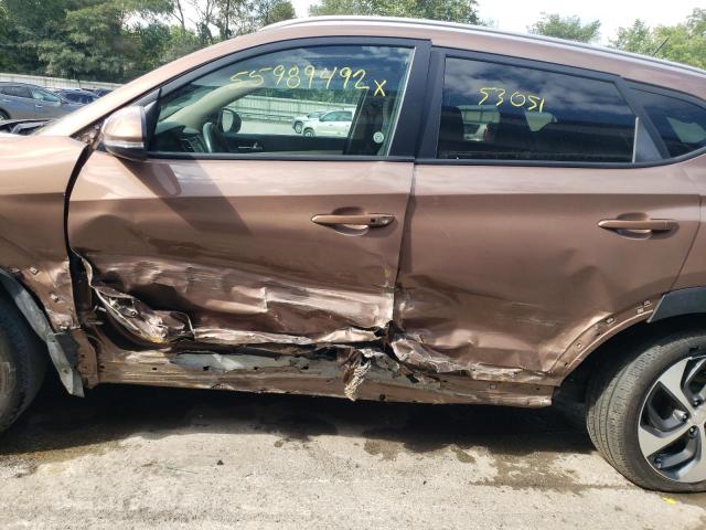Photo 9 from auction – 2016 HYUNDAI TUCSON LIM with VIN KM8J3CA20GU214983