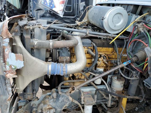 Photo 7 from auction – 1997 FREIGHTLINER CONVENTION with VIN 2FUY3WDB9VA867488