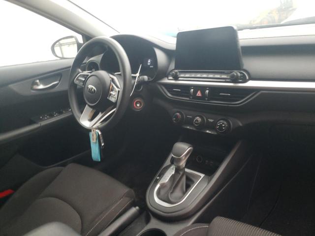 Photo 9 from auction – 2021 KIA FORTE FE with VIN 3KPF24AD5ME323244