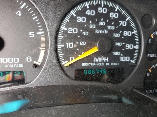 Photo 8 from auction – 2000 CHEVROLET BLAZER with VIN 1GNCT18W4YK244924