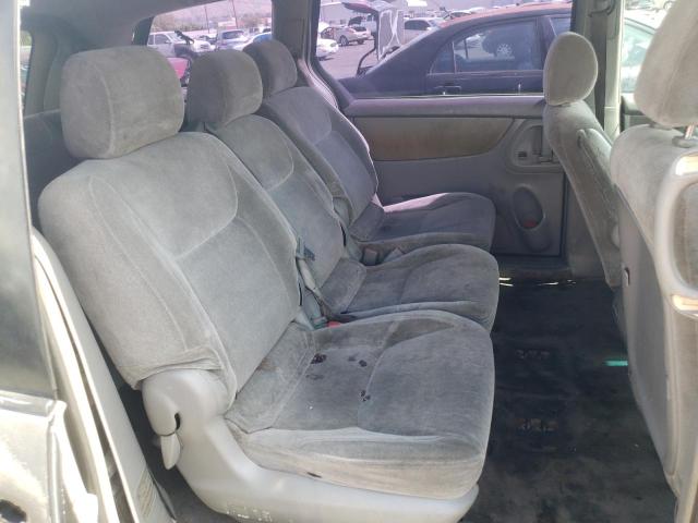 Photo 6 from auction – 2004 TOYOTA SIENNA CE with VIN 5TDZA23C64S057909