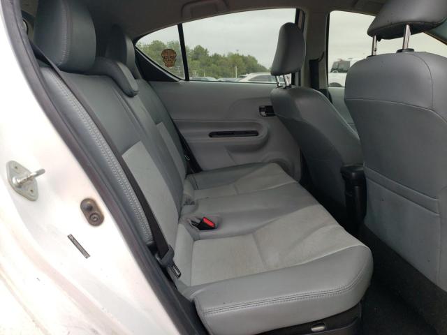 Photo 6 from auction – 2012 TOYOTA PRIUS C with VIN JTDKDTB37C1521530