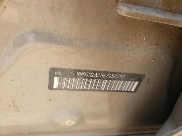 Photo 10 from auction – 2014 KIA SOUL with VIN KNDJN2A25E7058797