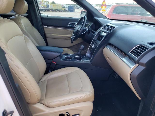 Photo 5 from auction – 2017 FORD EXPLORER L with VIN 1FM5K7F85HGA89925