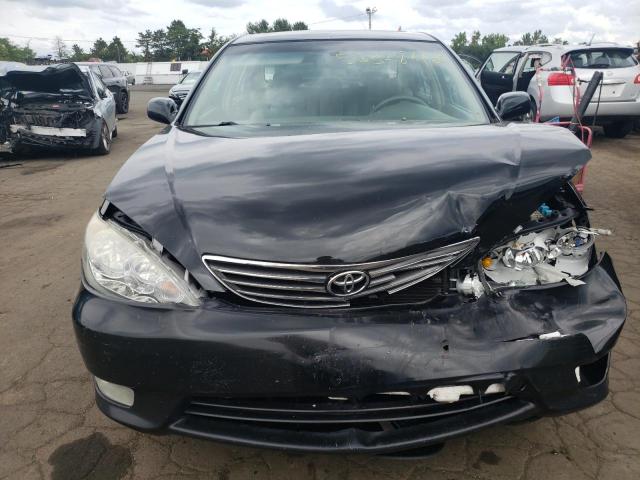 Photo 9 from auction – 2005 TOYOTA CAMRY LE with VIN 4T1BF30K65U101520