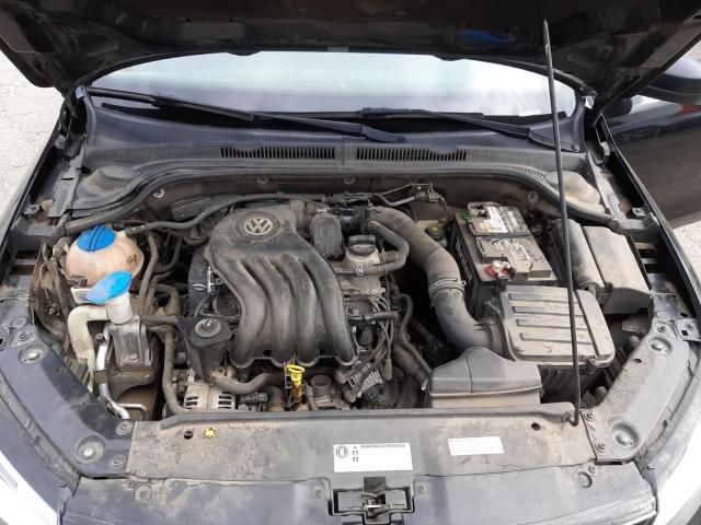 Photo 7 from auction – 2015 VOLKSWAGEN JETTA BASE with VIN 3VW1K7AJ4FM226415