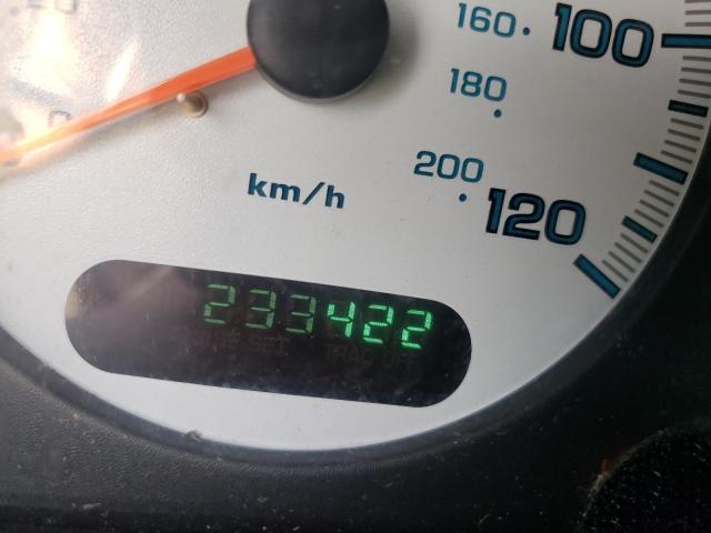 Photo 8 from auction – 2003 CHRYSLER TOWN & COU with VIN 2C4GP24333R248490