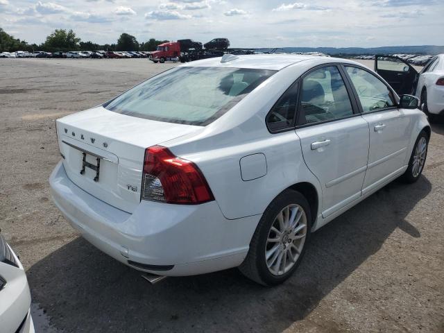 Photo 4 from auction – 2011 VOLVO S40 T5 with VIN YV1672MS9B2542776