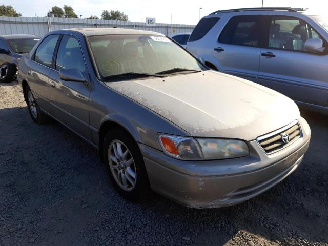 TOYOTA CAMRY 2000 with VIN JT2BF28K5Y0257457 - Photo from auction