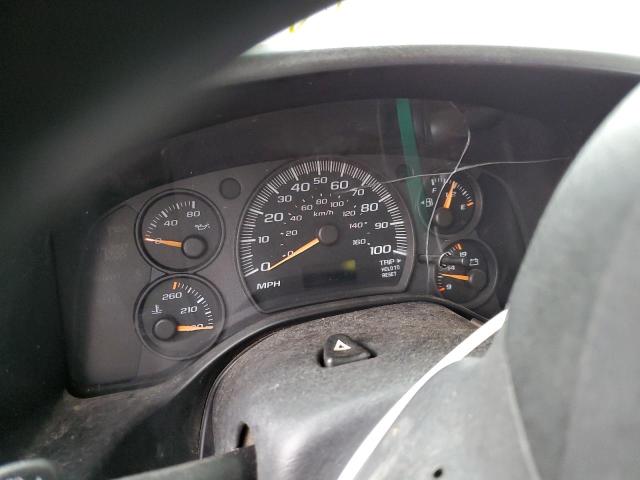 Photo 8 from auction – 2004 CHEVROLET EXPRESS G3 with VIN 1GAHG39U741105584