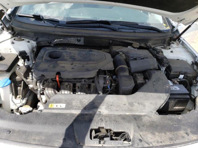 Photo 7 from auction – 2016 HYUNDAI SONATA SE with VIN 5NPE24AF3GH392141