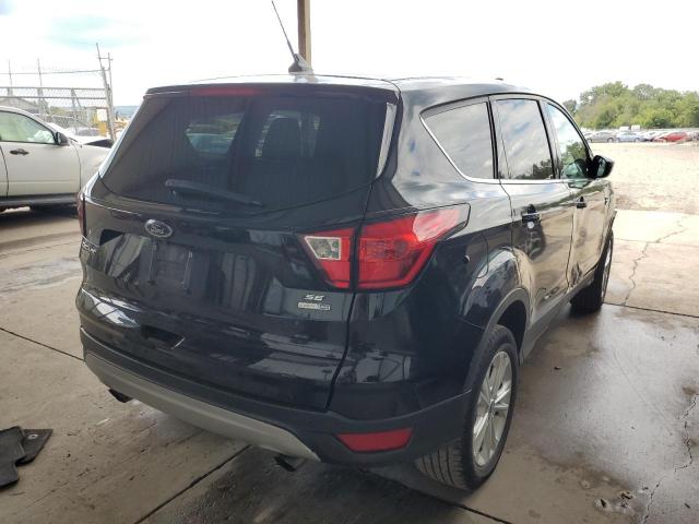 Photo 4 from auction – 2019 FORD ESCAPE SE with VIN 1FMCU9GD0KUC44155