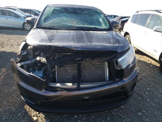 Photo 9 from auction – 2016 TOYOTA HIGHLANDER with VIN 5TDBKRFH2GS352654