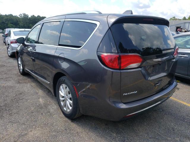 Photo 3 from auction – 2018 CHRYSLER PACIFICA T with VIN 2C4RC1EG0JR229120