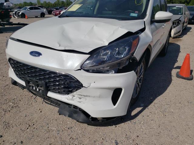 Photo 9 from auction – 2020 FORD ESCAPE SEL with VIN 1FMCU0H63LUC27895