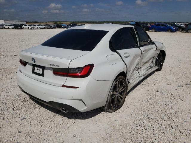 Photo 4 from auction – 2022 BMW 330E with VIN 3MW5P7J06N8C62723