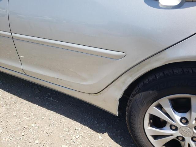 Photo 9 from auction – 2004 TOYOTA CAMRY LE with VIN 4T1BF32K34U067340