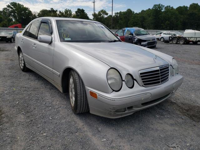MERCEDES-BENZ E 320 2001 مع رقم تعريف المركبة WDBJF65J91B235539 - صورة من المزاد