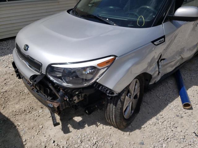 Photo 9 from auction – 2016 KIA SOUL with VIN KNDJN2A23G7827526