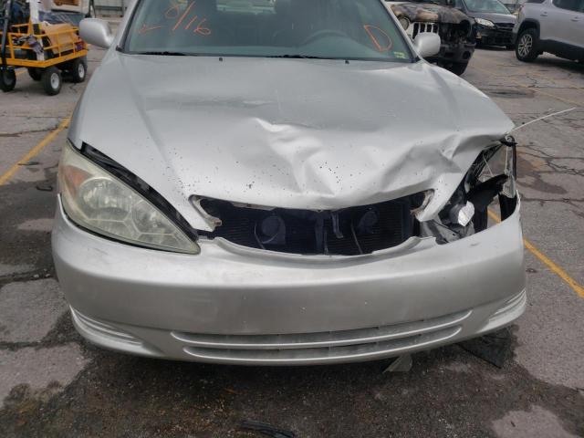 Photo 9 from auction – 2002 TOYOTA CAMRY LE with VIN 4T1BE32K92U517007