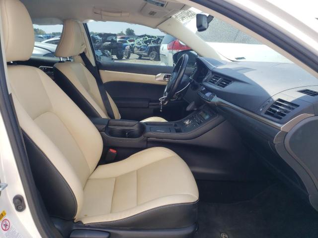 Photo 5 from auction – 2016 LEXUS CT 200 with VIN JTHKD5BHXG2268774