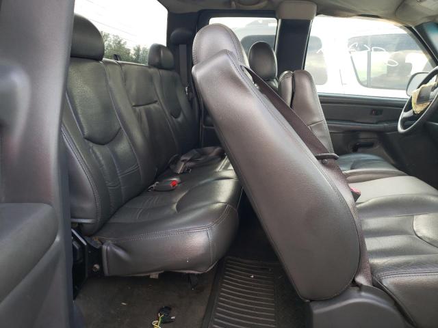 Photo 6 from auction – 2004 GMC NEW SIERRA with VIN 2GTEC19V041113703