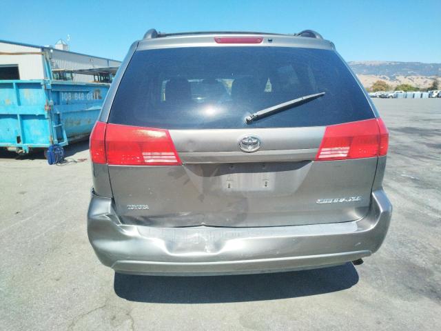 Photo 9 from auction – 2004 TOYOTA SIENNA XLE with VIN 5TDZA22C14S005461
