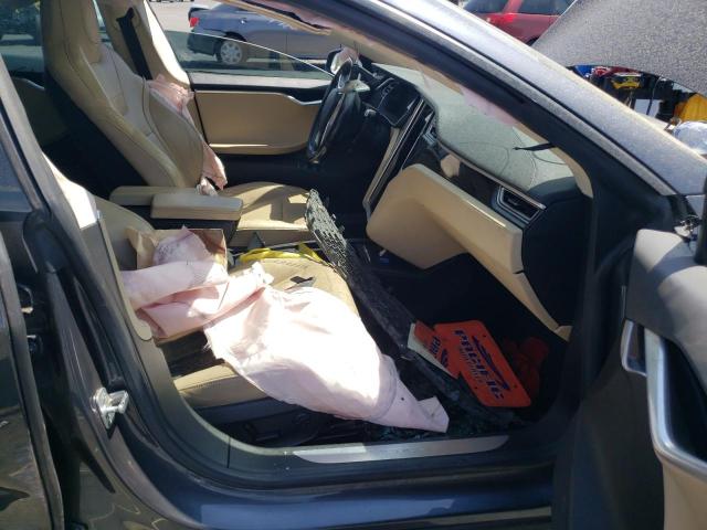 Photo 5 from auction – 2016 TESLA MODEL S with VIN 5YJSA1E27GF169644