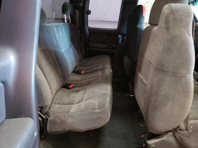Photo 6 from auction – 2002 CHEVROLET SILVERADO with VIN 2GCEC19T721212188