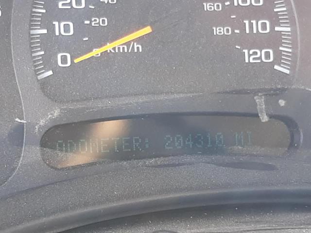Photo 8 from auction – 2004 GMC YUKON with VIN 1GKEC13V44R121078