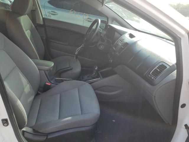 Photo 5 from auction – 2017 KIA FORTE LX with VIN 3KPFK4A71HE112963